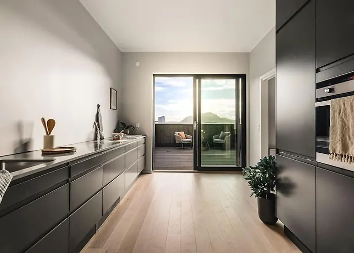 Ξενοδοχείο Large Seafront Penthouse Apt! Private Roof Terrace *