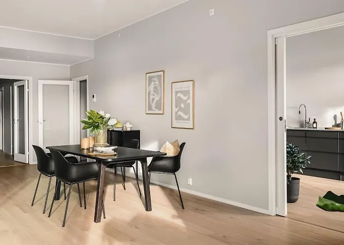 Ξενοδοχείο Large Seafront Penthouse Apt! Private Roof Terrace *