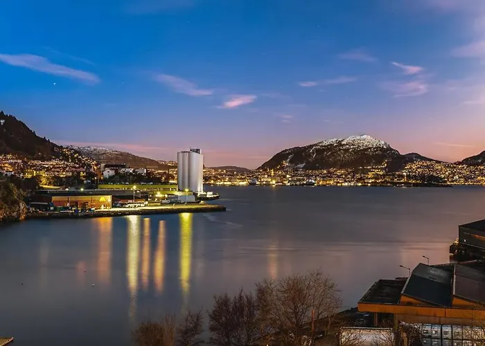 Large Seafront Penthouse Apt! Private Roof Terrace Ξενοδοχείο